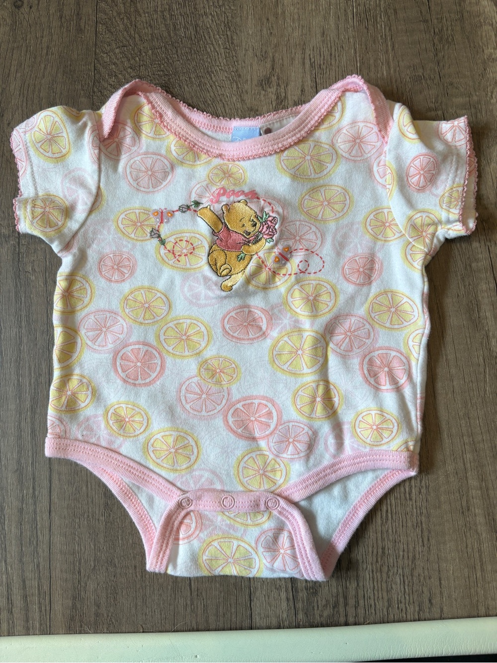 Vintage 2000s Y2K Winnie The Pooh Disney Baby Onesie Outfit Clothes Fruit 6-9M